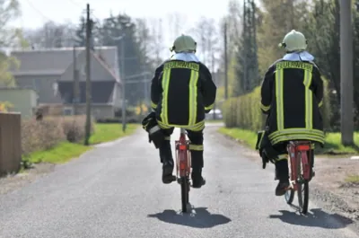 Des pompiers... à moto !